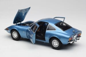 Opel GT Kék Minichamps 1:18 180049020 Fém – 5. kép a 8-ből