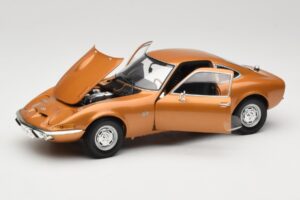 Opel GT Arany Minichamps 1:18 180049025 Fém – 2. kép a 8-ből
