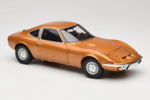 Opel GT Arany Minichamps 1:18 180049025 Fém – 6. kép a 8-ből