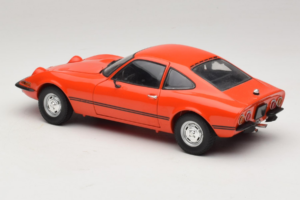 Opel GT/J Piros Minichamps 1:18 180049028 Fém – 7. kép a 8-ből