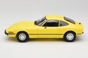 Opel GT/J Sárga Minichamps 1:18 180049021 Fém – 4. kép a 8-ből