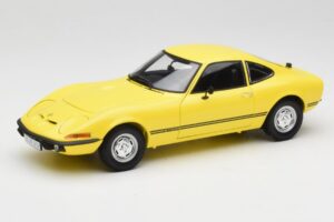 Opel GT/J Sárga Minichamps 1:18 180049021 Fém