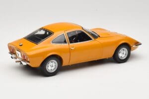 Opel GT Okker Minichamps 1:18 180049031 Fém – 3. kép a 8-ből