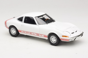 Opel GT Fehér Minichamps 1:18 180049027 Fém – 6. kép a 8-ből