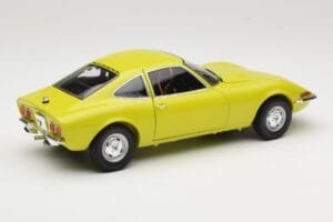 Opel GT Sárga Minichamps 1:18 180049032 Fém – 3. kép a 8-ből