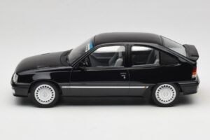 Opel Kadett E GSi Fekete Metál Helmut Schmidt Norev 1:18 183617 Fém – 3. kép a 6-ből