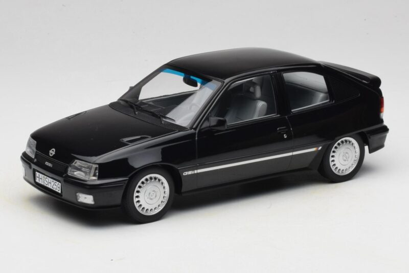 Opel Kadett E GSi Fekete Metál Helmut Schmidt Norev 1:18 183617 Fém