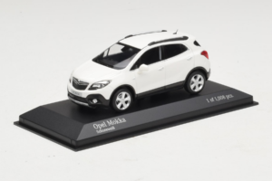 Opel Mokka Fehér Minichamps 1:43 410042100 Fém – 2. kép a 4-ből