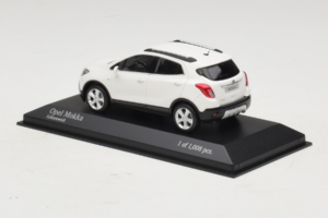 Opel Mokka Fehér Minichamps 1:43 410042100 Fém – 3. kép a 4-ből