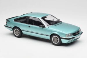 Opel Monza 2.5 E Beryll Zöld Norev 1:18 183643 Fém – 4. kép a 6-ből