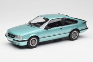 Opel Monza 2.5 E Beryll Zöld Norev 1:18 183643 Fém