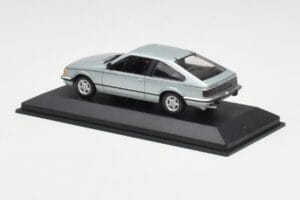 Opel Monza A Ezüst Minichamps 1:43 400045122 Fém – 3. kép a 4-ből