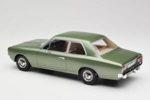Opel Rekord C Green Metallic Minichamps 1:18 107047000 Gyanta – 5. kép a 6-ből