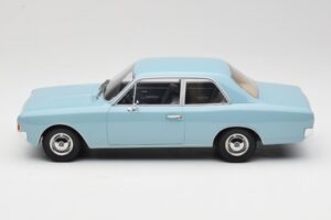 Opel Rekord C Világoskék Minichamps 1:18 107047002 Fém – 3. kép a 6-ből