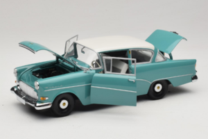 Opel Rekord P1 Türkizkék Minichamps 1:18 180043200 Fém – 2. kép a 8-ből