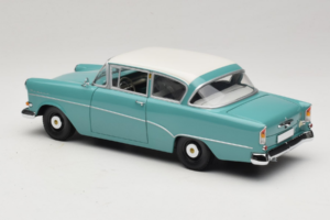 Opel Rekord P1 Türkizkék Minichamps 1:18 180043200 Fém – 7. kép a 8-ből