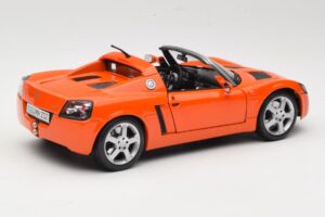 Opel Speedster Narancssárga Maisto 1:18 31615 Fém – 3. kép a 8-ből