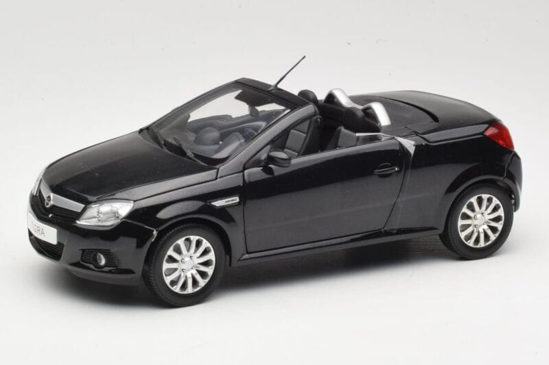 Opel Tigra TwinTop B Fekete Norev 1:18 183600 Fém