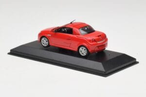 Opel Tigra TwinTop Magma Piros Minichamps 1:43 B24910027T Fém – 3. kép a 4-ből