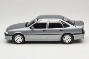 Opel Vectra A 2000 16V Sötétszürke MCG 1:18 MCG18462 Fém – 3. kép a 6-ből