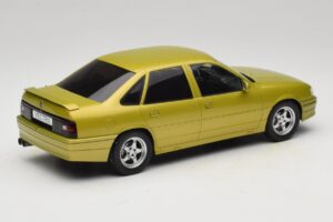 Opel Vectra A 2000 16V Sárga MCG 1:18 MCG18463 Fém – 2. kép a 6-ből