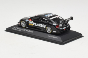 Opel Vectra GTS V8 #11 Playboy L. Aiello DTM 2005 Minichamps 1:43 436054611 Fém – 3. kép a 4-ből