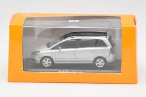 Opel Zafira B Ezüst Minichamps 1:43 1799109 Fém – 4. kép a 4-ből