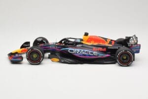 Oracle Red Bull Racing RB19 #1 M. Verstappen Winner Miami GP 2023 Minichamps 1:18 110230501 Fém – 3. kép a 6-ből