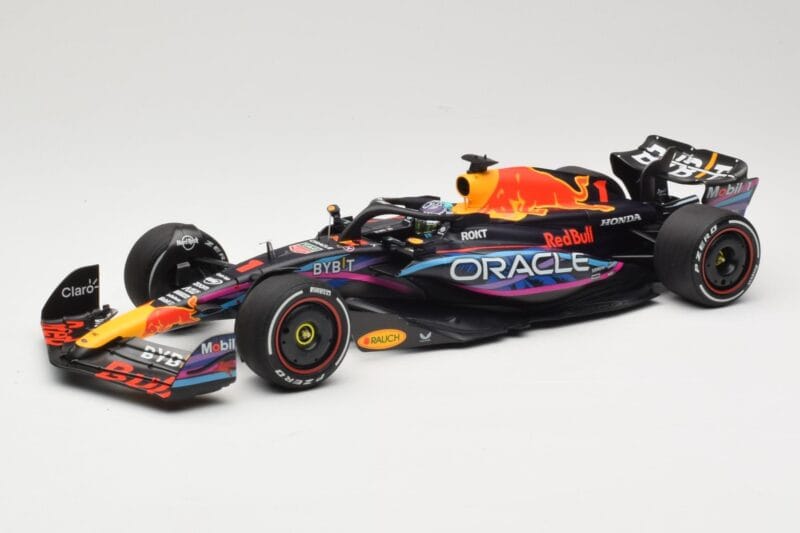 Oracle Red Bull Racing RB19 #1 M. Verstappen Winner Miami GP 2023 Minichamps 1:18 110230501 Fém