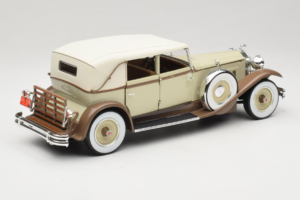Packard Brewster Fehér Signature Models 1:18 PACKARD001 Fém – 3. kép a 8-ből