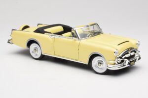 Packard Caribbean Kabrió Sárga Road Signature 1:18 92798 Fém – 6. kép a 8-ből