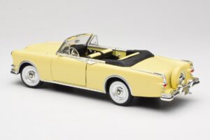 Packard Caribbean Kabrió Sárga Road Signature 1:18 92798 Fém – 7. kép a 8-ből