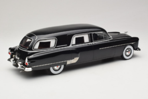 Packard Henney Fekete BoS Models 1:18 BOS342 Fém – 2. kép a 6-ből