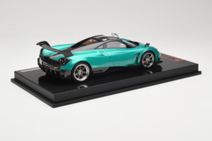 Pagani Huayra BC Green Metallic Yy Model 1:18 REMC020 Gyanta – 3. kép a 7-ből