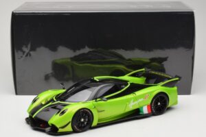 Pagani Huayra R Zöld LCD 1:18 LCD18012-GR Fém – 8. kép a 8-ből