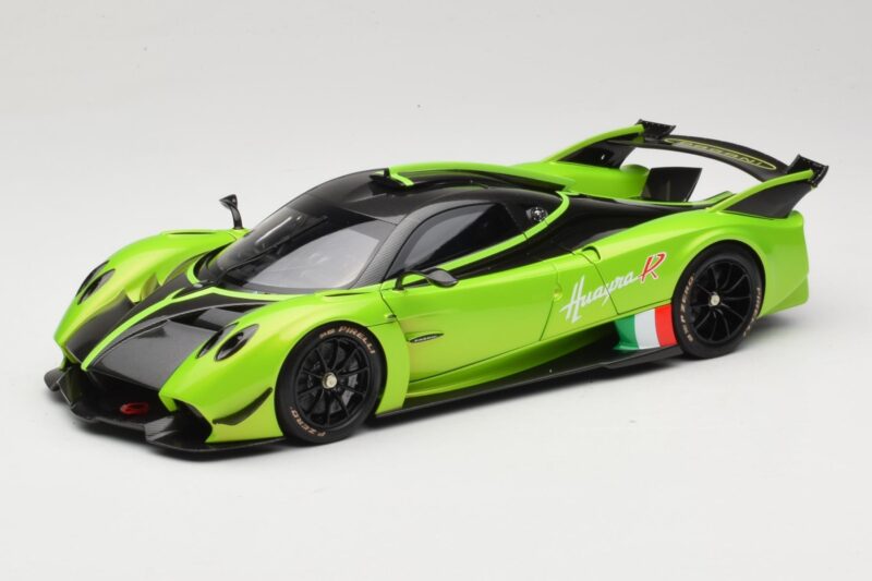 Pagani Huayra R Zöld LCD 1:18 LCD18012-GR Fém