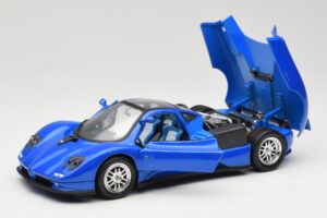 Pagani Zonda C12 Kék Solido 1:18 8172 Fém – 2. kép a 8-ből