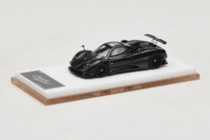 Pagani Zonda Tricolore Exposed Carbon Henson & Heaven 1:64 PZTEC01 Fém – 2. kép a 7-ből