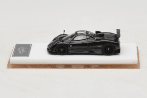 Pagani Zonda Tricolore Exposed Carbon Henson & Heaven 1:64 PZTEC01 Fém