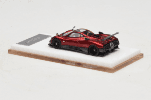 Pagani Zonda Tricolore Piros Henson & Heaven 1:64 PZTR01 Fém – 5. kép a 7-ből