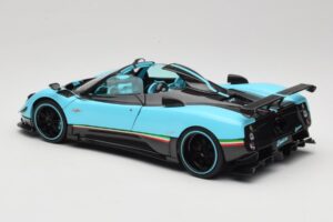 Pagani Zonda Uno Carbon Világoskék Almost Real 1:18 850630001 Fém – 7. kép a 8-ből