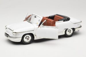 Panhard PL17 Kabrió Fehér Solido 1:18 8174 Fém – 2. kép a 8-ből
