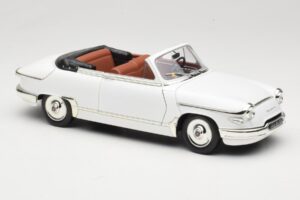 Panhard PL17 Kabrió Fehér Solido 1:18 8174 Fém – 6. kép a 8-ből