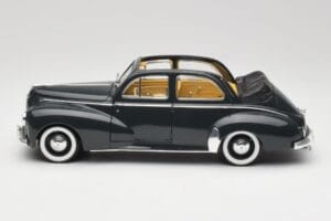 Peugeot 203 Kabrió Fekete Solido 1:18 8156 Fém – 4. kép a 8-ből
