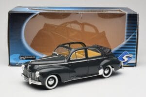 Peugeot 203 Kabrió Fekete Solido 1:18 8156 Fém – 8. kép a 8-ből