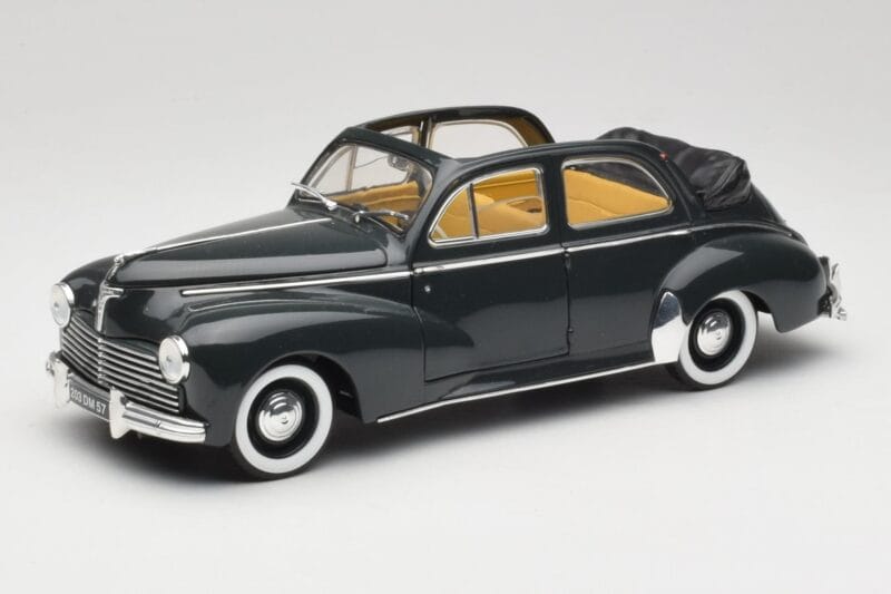Peugeot 203 Kabrió Fekete Solido 1:18 8156 Fém