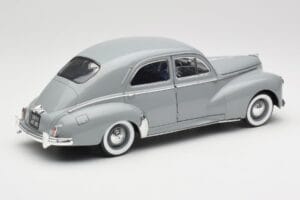 Peugeot 203 Gris Clair Solido 1:18 8145 Fém – 3. kép a 8-ből