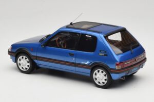 Peugeot 205 1.9 GTI Le Mans Miami Blue Otto 1:18 OT1153 Gyanta – 5. kép a 6-ből