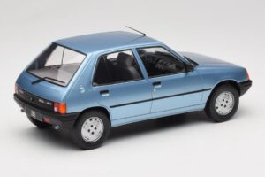 Peugeot 205 Kék MCG 1:18 MCG18491 Fém – 2. kép a 6-ből