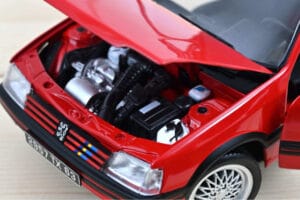 Peugeot 205 GTi 1.9 PTS Deco Vallelunga Piros Norev 1:18 184846 Fém – 3. kép a 3-ből